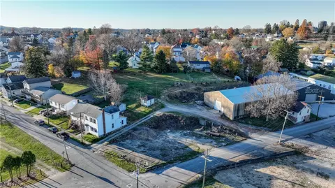 Mulberry Street, Barnesville, OH 43713