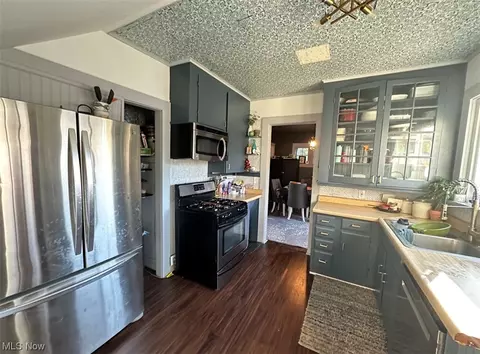 4711 Topper Ave, Ashtabula, OH 44004 photo 7