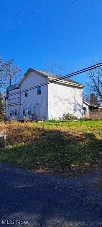 3024 Randolph Rd, Mogadore, OH 44260