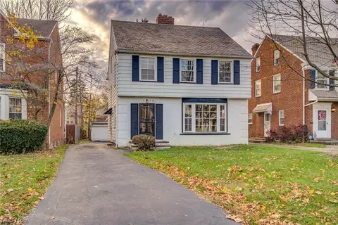 3714 Avalon Rd, Shaker Heights, OH 44120