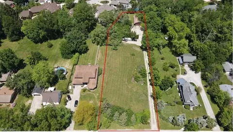 Vl Bassett Road, Westlake, OH 44145