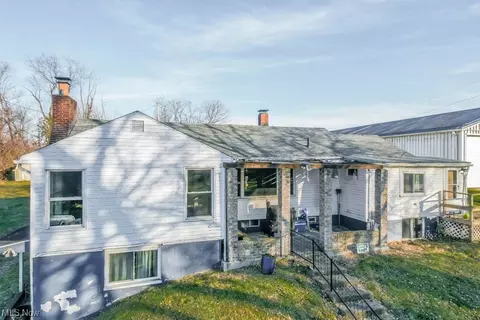 4480 Kirby Ave NE, Canton, OH 44705