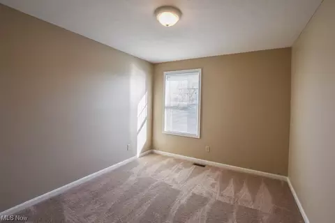 1311 Cascade Cir NW, Canton, OH 44708 photo 16