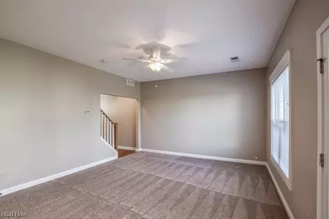 1311 Cascade Cir NW, Canton, OH 44708 photo 3