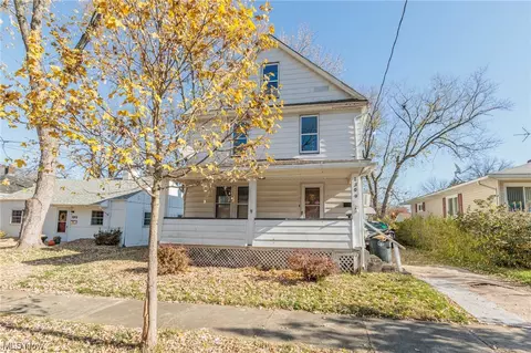 1309 Lexington Ave, Akron, OH 44310