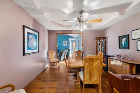 8366 Turquoise Ave NE, Canton, OH 44721 photo 10