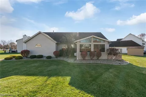 8366 Turquoise Ave NE, Canton, OH 44721 photo 22
