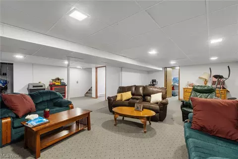 8366 Turquoise Ave NE, Canton, OH 44721 photo 19