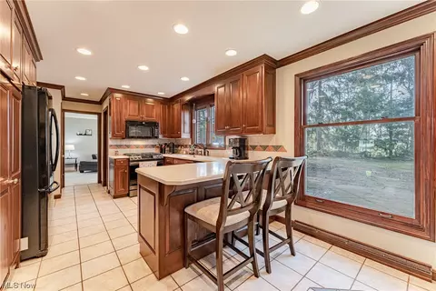 5339 Saint Andrews St NW, Canton, OH 44708 photo 8