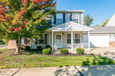734 N Creek Dr, Painesville, OH 44077