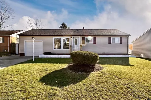 2800 31st St NE, Canton, OH 44705