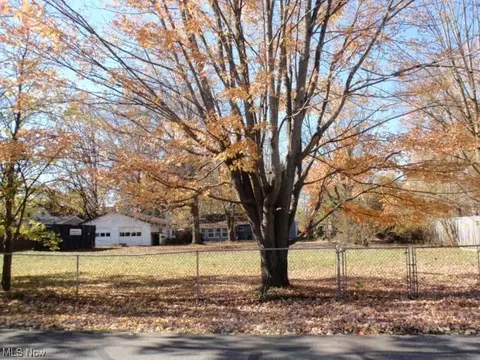 Cornell Avenue, North Ridgeville, OH 44039