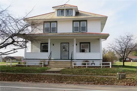 8015 East St, Adamsville, OH 43802