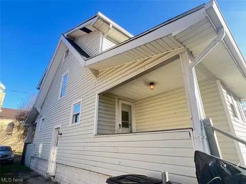 968 Pardee Ave, Akron, OH 44306 photo 5