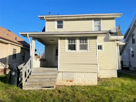 968 Pardee Ave, Akron, OH 44306 photo 4