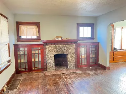 968 Pardee Ave, Akron, OH 44306 photo 6