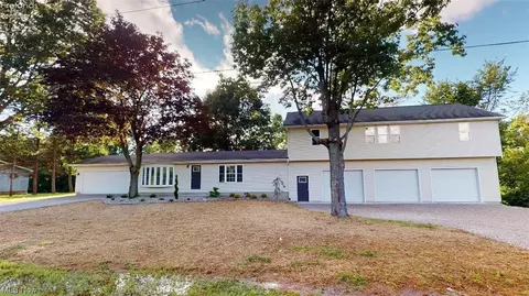 1715 Chenango, Wakeman, OH 44889 photo 2