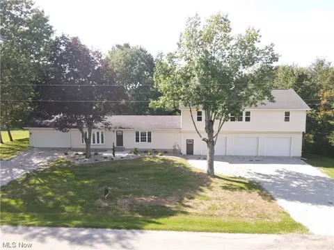 1715 Chenango, Wakeman, OH 44889 photo 3