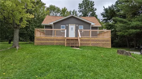 16251 River St NE, Alliance, OH 44601