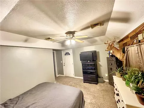 112 Brinker St, Bellevue, OH 44811 photo 10