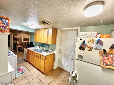 112 Brinker St, Bellevue, OH 44811 photo 7