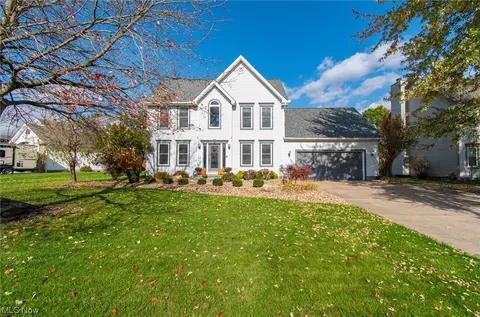 7805 Huntington Cir, Youngstown, OH 44512