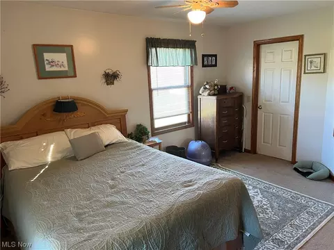 8014 Center Rd, Ashtabula, OH 44004 photo 8