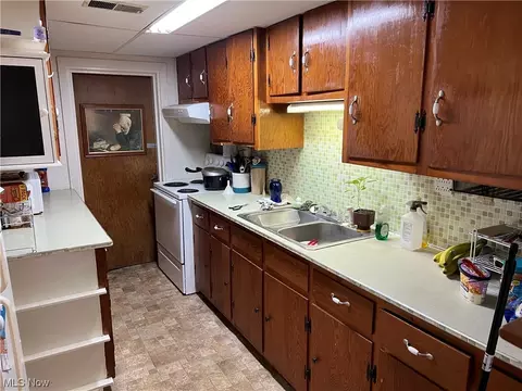 8014 Center Rd, Ashtabula, OH 44004 photo 16