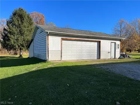 8014 Center Rd, Ashtabula, OH 44004 photo 22