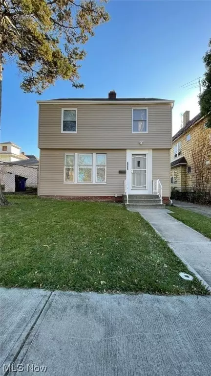 11512 Continental Ave, Cleveland, OH 44104