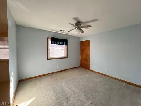 1458 Patricia St, Belpre, OH 45714 photo 12