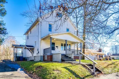 747 Garfield Ave, Alliance, OH 44601