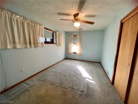 1340 Alphada Ave, Akron, OH 44310 photo 14