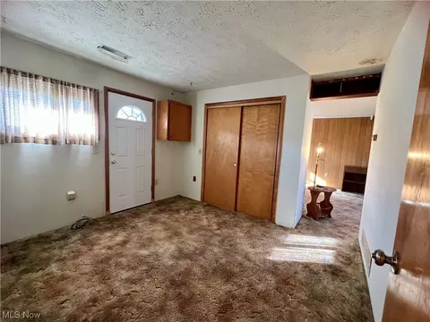 1340 Alphada Ave, Akron, OH 44310 photo 8