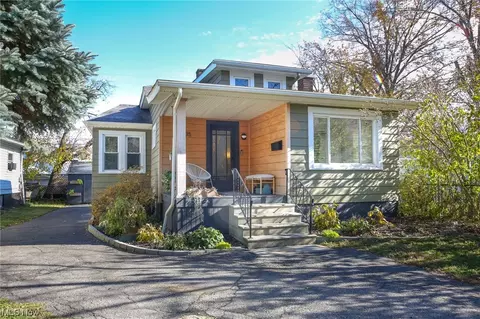 3835 W 133rd St, Cleveland, OH 44111