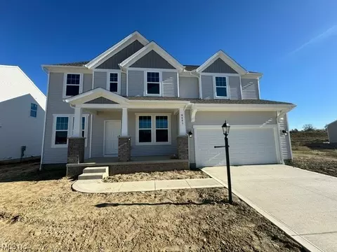 8883 Firethorne, Columbia Station, OH 44028