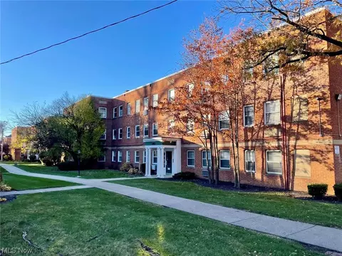 13833 Cedar Rd #306A, South Euclid, OH 44118