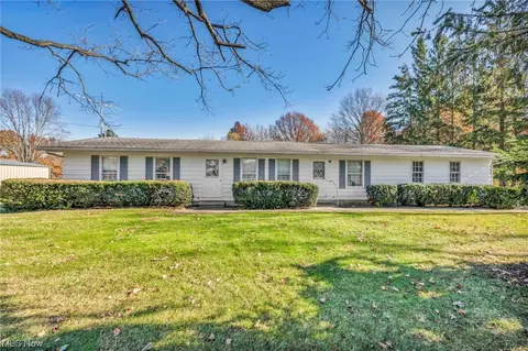 10207 W Ridge Rd, Elyria, OH 44035