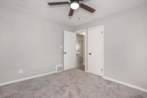440 E 274th St, Euclid, OH 44132 photo 15