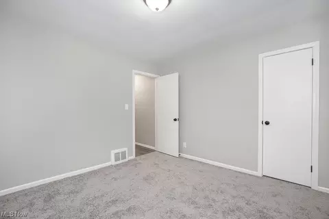 440 E 274th St, Euclid, OH 44132 photo 19