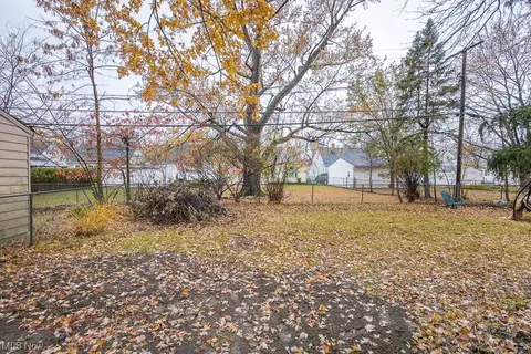 440 E 274th St, Euclid, OH 44132 photo 33