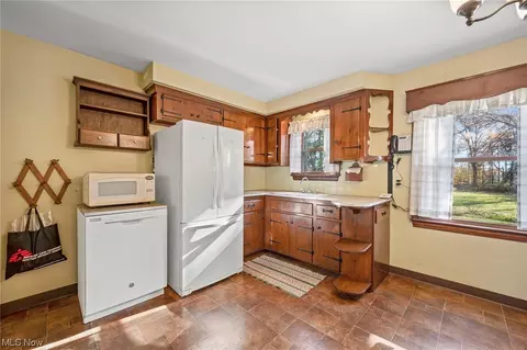 14600 Summit Ave, Maple Heights, OH 44137 photo 20