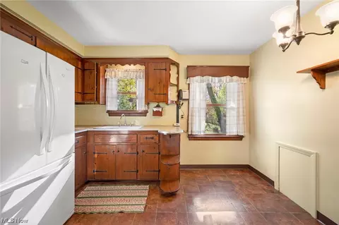14600 Summit Ave, Maple Heights, OH 44137 photo 21