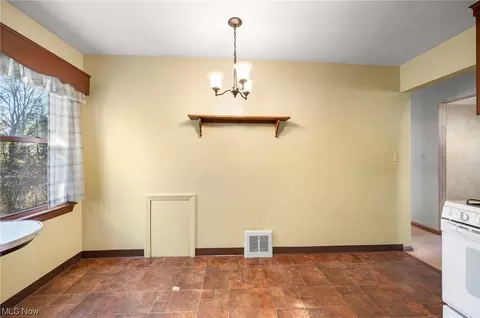 14600 Summit Ave, Maple Heights, OH 44137 photo 22