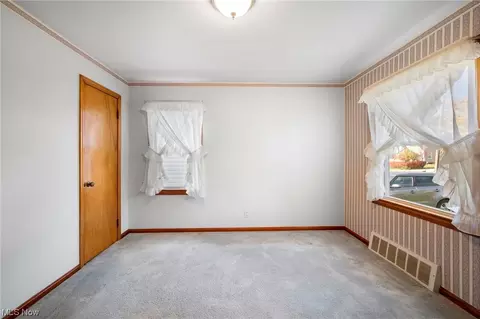 14600 Summit Ave, Maple Heights, OH 44137 photo 10