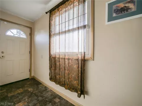 363 Brandtson Ave, Elyria, OH 44035 photo 23