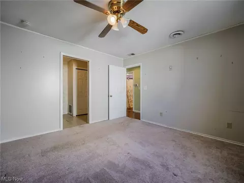 363 Brandtson Ave, Elyria, OH 44035 photo 7