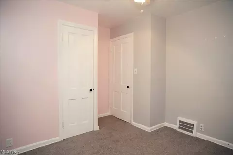 855 E 258th St, Euclid, OH 44132 photo 15