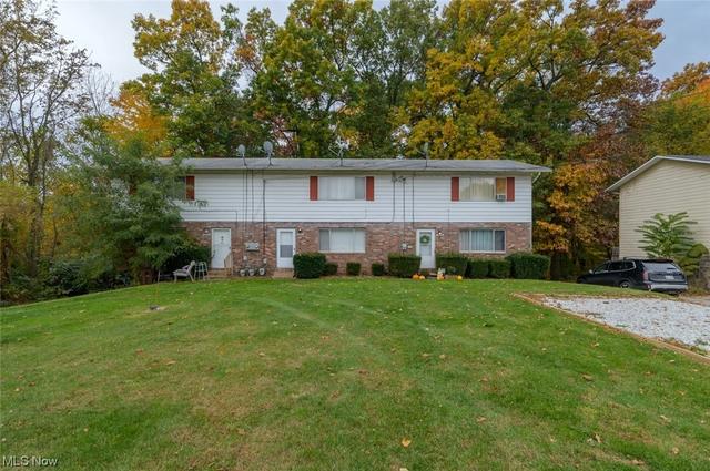 3872-3876 Cottage Grove Rd, Green, OH 44232