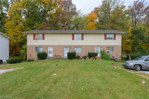 3866-3870 Cottage Grove Rd, Green, OH 44232